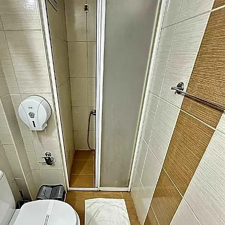 Glr Hotel